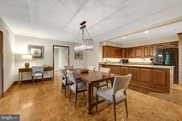 6304 DUNAWAY CT, Mclean, VA 22101