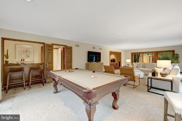 6304 DUNAWAY CT, Mclean, VA 22101