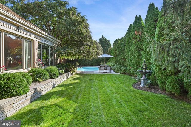 6304 DUNAWAY CT, Mclean, VA 22101