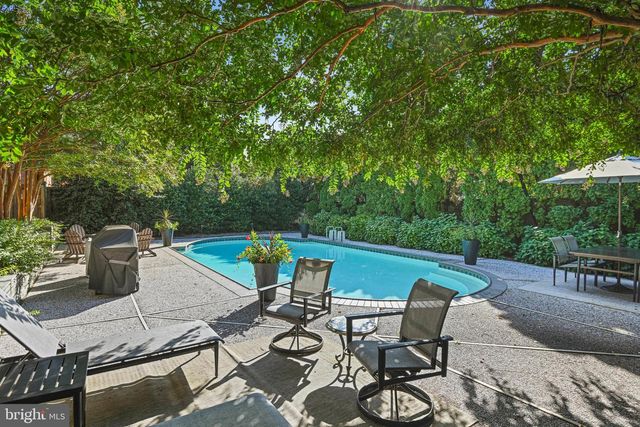 6304 DUNAWAY CT, Mclean, VA 22101