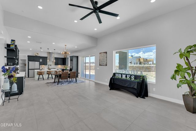 308 Rio El Jardin Drive, El Paso, TX 79932