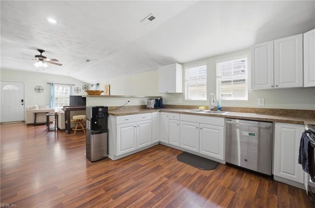 648 Luther St, Chesapeake, VA 23322