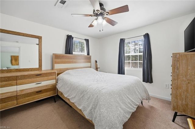 648 Luther St, Chesapeake, VA 23322