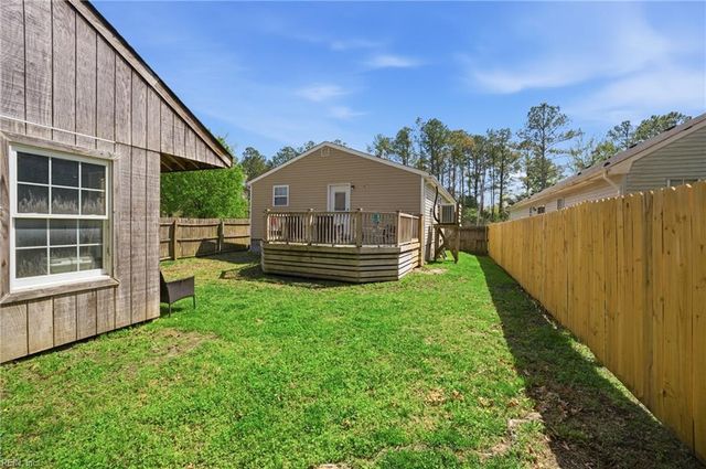 648 Luther St, Chesapeake, VA 23322