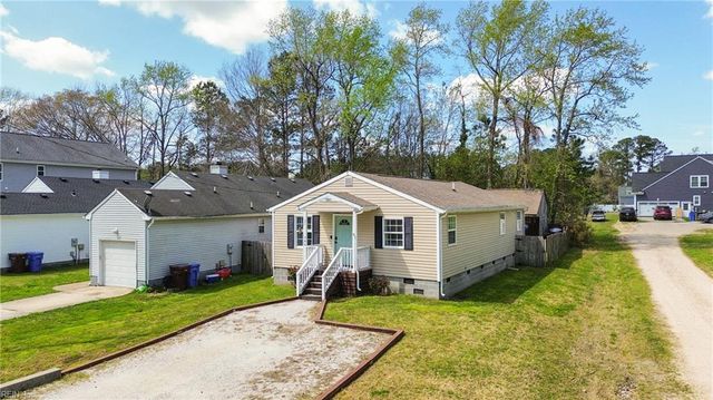 648 Luther St, Chesapeake, VA 23322