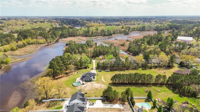 648 Luther St, Chesapeake, VA 23322