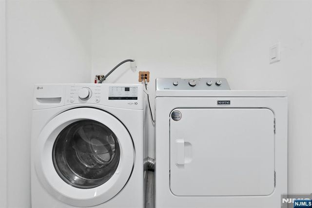 34 Locust Street, Elmwood Park, NJ 07407