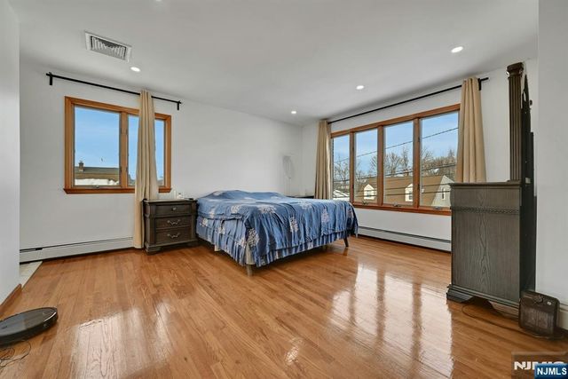 34 Locust Street, Elmwood Park, NJ 07407