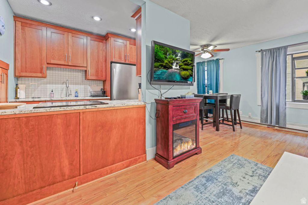 Image 7 of property listing at 125 E 1ST AVE #206, Salt Lake City, UT 84103