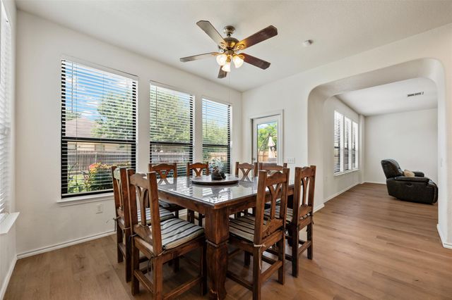 6317 Baythorne DR, Austin, TX 78747