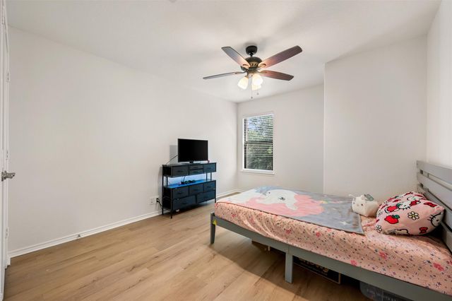 6317 Baythorne DR, Austin, TX 78747
