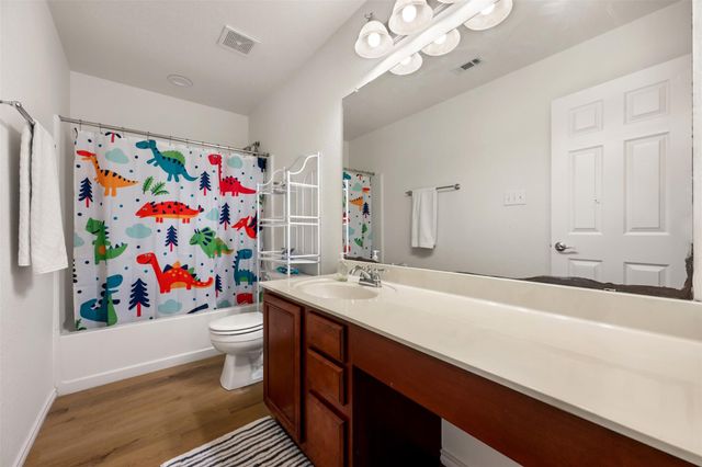 6317 Baythorne DR, Austin, TX 78747