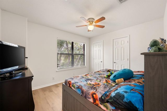 6317 Baythorne DR, Austin, TX 78747