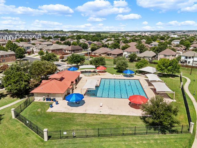 6317 Baythorne DR, Austin, TX 78747