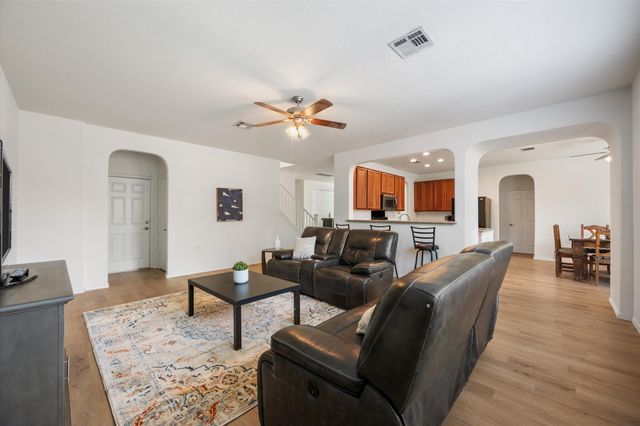 6317 Baythorne DR, Austin, TX 78747