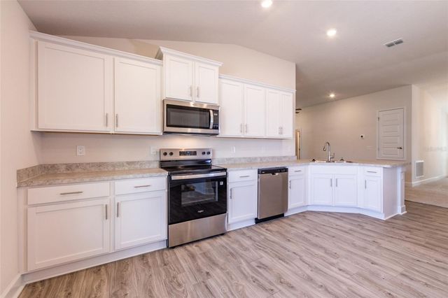 54 PONY EXPRESS DRIVE, Palm Coast, FL 32164