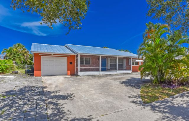 928 Prosperity Farms Road, North Palm Beach, FL 33408