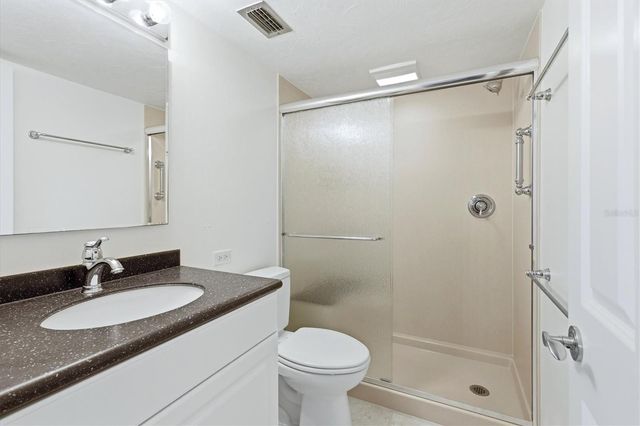 1585 TARPON CENTER DRIVE 29, Venice, FL 34285