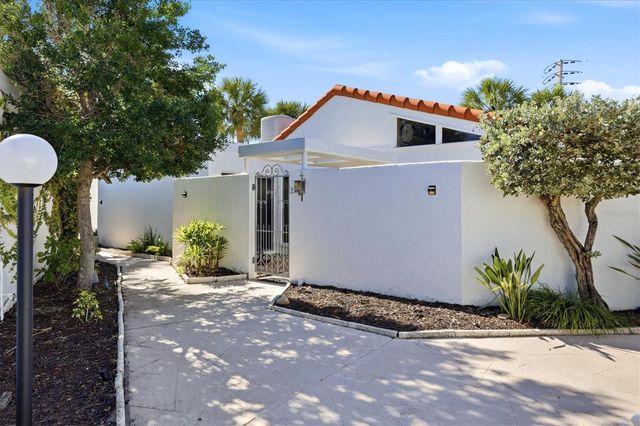 1585 TARPON CENTER DRIVE 29, Venice, FL 34285