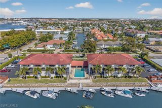 1400 Blue Point AVE 202, Naples, FL 34102