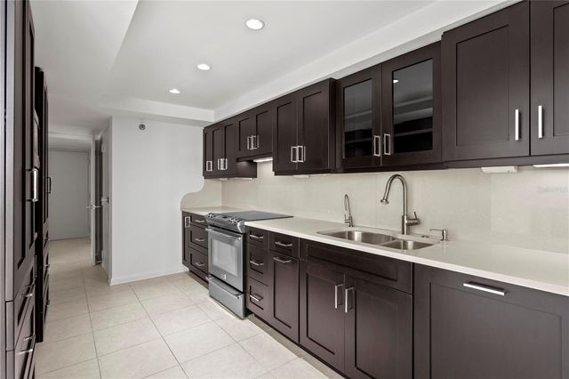 3301 BAYSHORE BOULEVARD 810A, Tampa, FL 33629