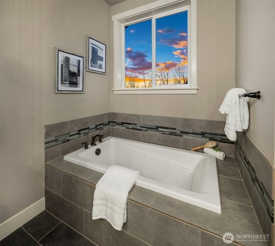 15205 152nd Avenue NE, Woodinville, WA 98072