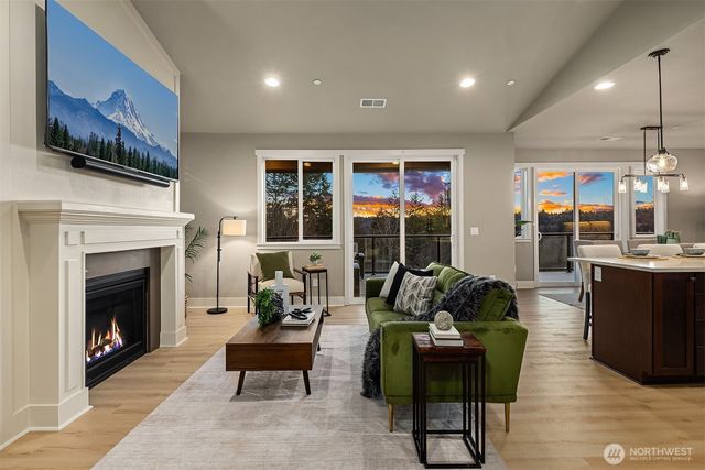 15205 152nd Avenue NE, Woodinville, WA 98072