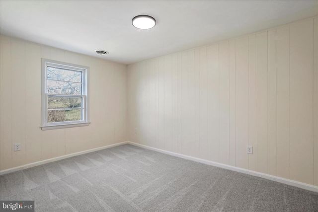 373 WALTON ST, Strasburg, VA 22657