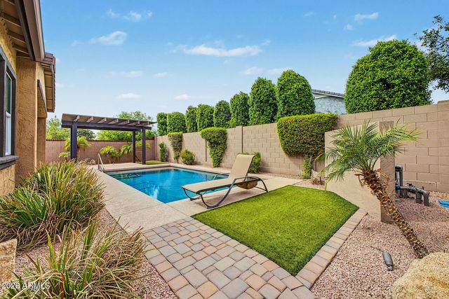 10646 E NIDO Avenue, Mesa, AZ 85209
