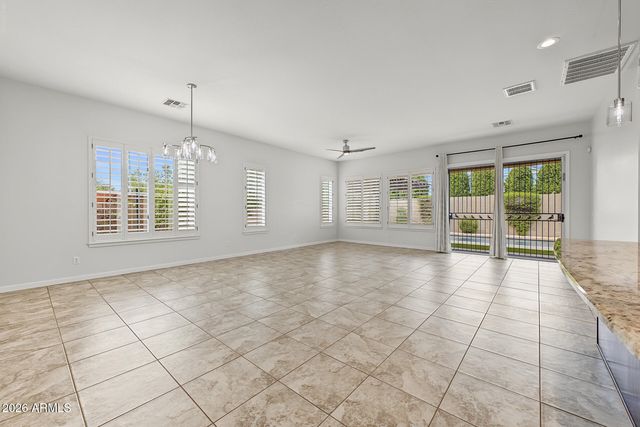 10646 E NIDO Avenue, Mesa, AZ 85209