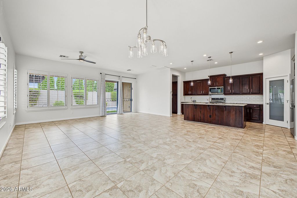 10646 E NIDO Avenue, Mesa, AZ 85209 — photo 3