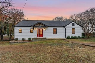 2800 W Kirkwood Ave, Nashville, TN 37204