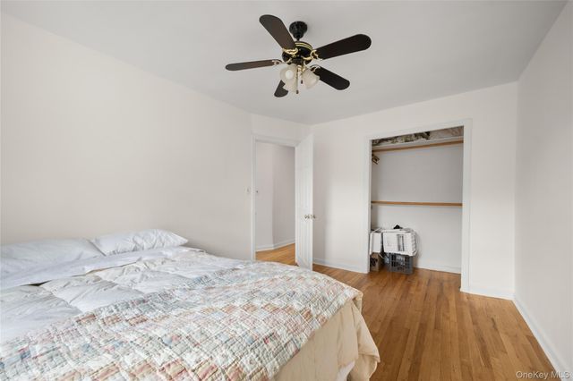 3270 Middletown Road, Bronx, NY 10465
