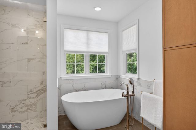 4 QUIET BROOK CT, Parkton, MD 21120