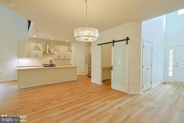 3551 DAYLILY DR, Emmaus, PA 18049