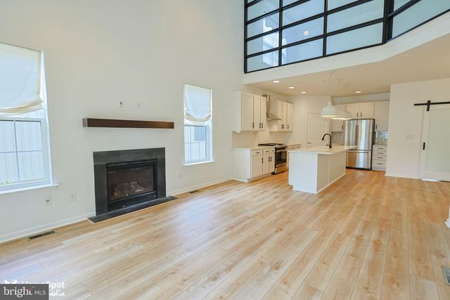 3551 DAYLILY DR, Emmaus, PA 18049