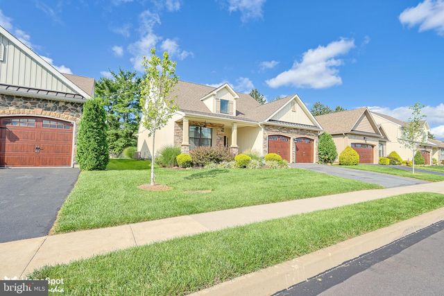 3551 DAYLILY DR, Emmaus, PA 18049