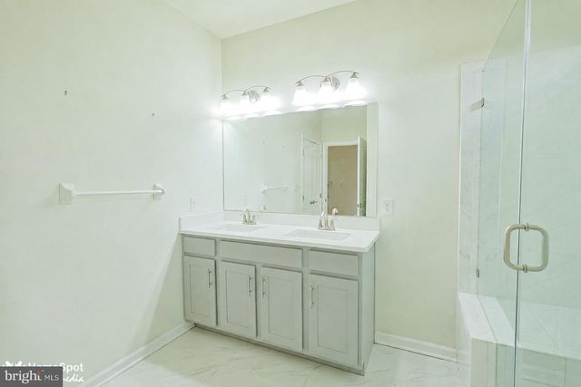 3551 DAYLILY DR, Emmaus, PA 18049