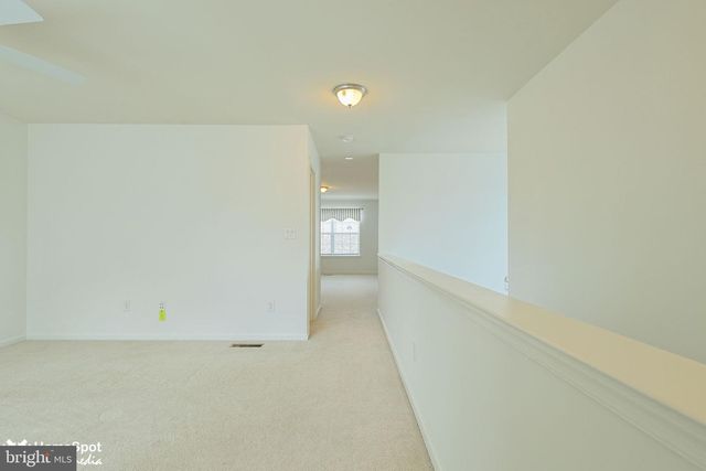 3551 DAYLILY DR, Emmaus, PA 18049