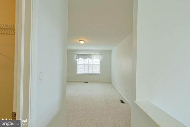3551 DAYLILY DR, Emmaus, PA 18049