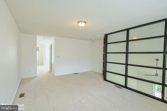 3551 DAYLILY DR, Emmaus, PA 18049