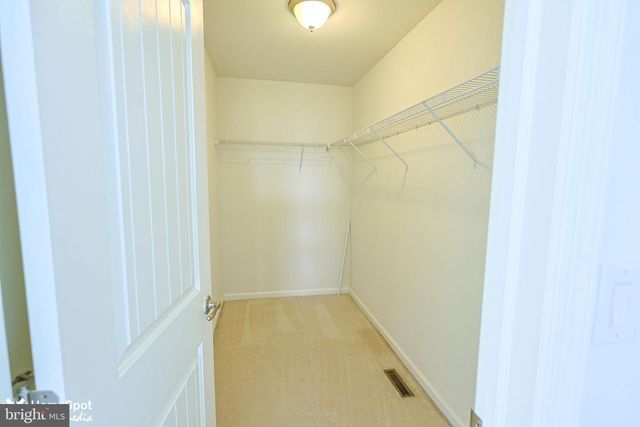 3551 DAYLILY DR, Emmaus, PA 18049