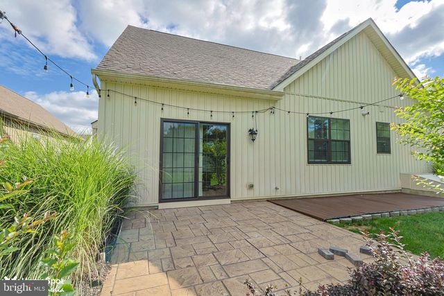 3551 DAYLILY DR, Emmaus, PA 18049