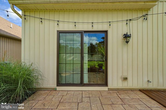 3551 DAYLILY DR, Emmaus, PA 18049