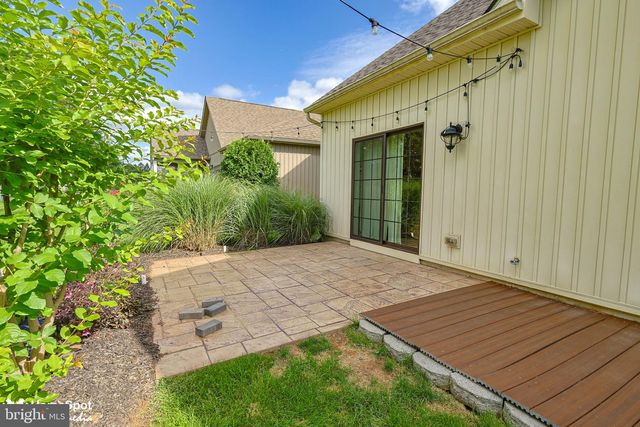 3551 DAYLILY DR, Emmaus, PA 18049
