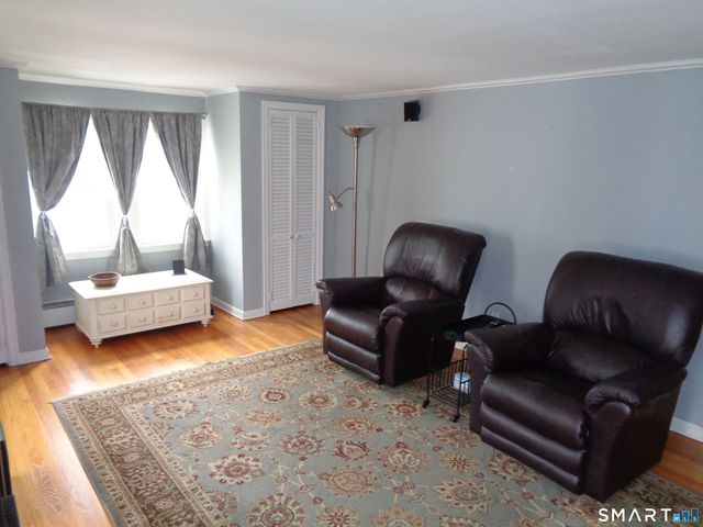 22 Scarborough Road, Manchester, CT 06040