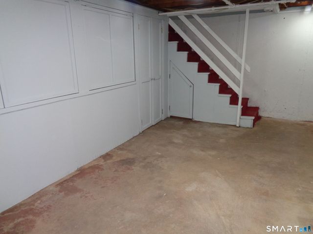 22 Scarborough Road, Manchester, CT 06040