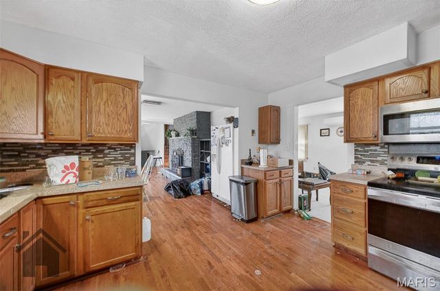 803 Paris Road, Waynesville, MO 65583