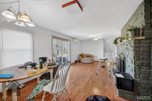 803 Paris Road, Waynesville, MO 65583