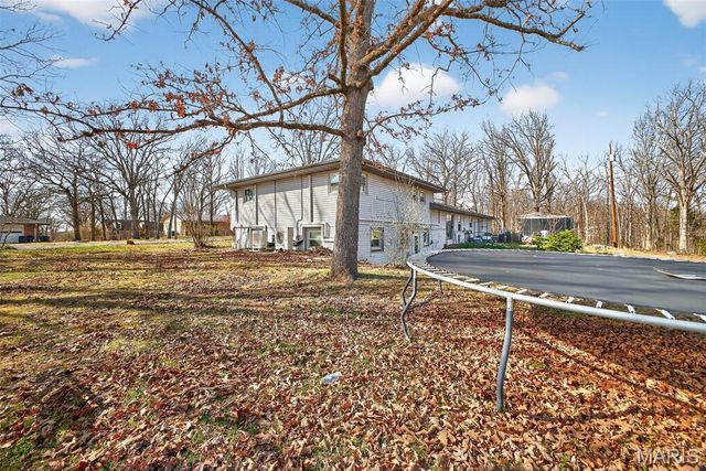 803 Paris Road, Waynesville, MO 65583